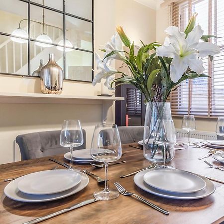 Chester City Centre Cottage, Sleeps 6 With Free Parking Buitenkant foto