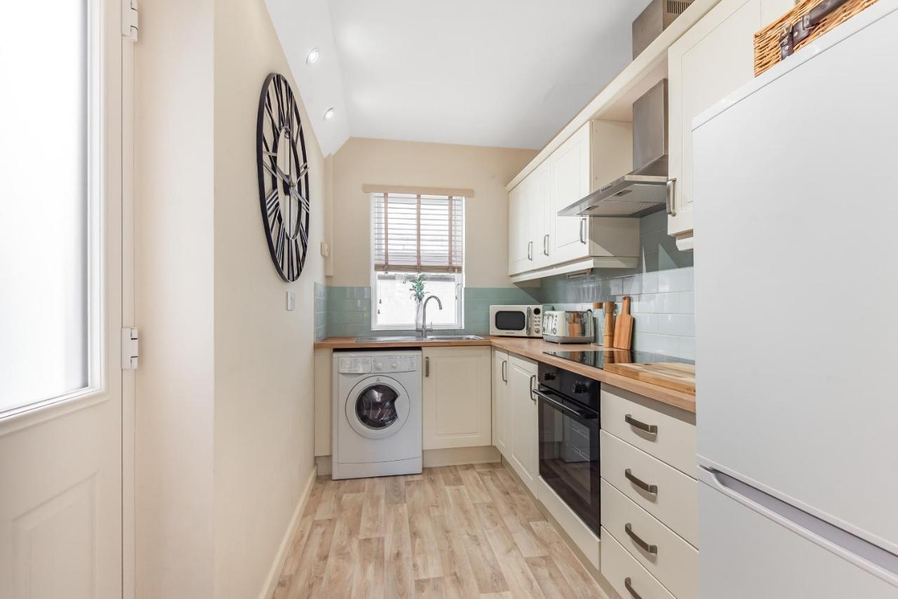 Chester City Centre Cottage, Sleeps 6 With Free Parking Buitenkant foto
