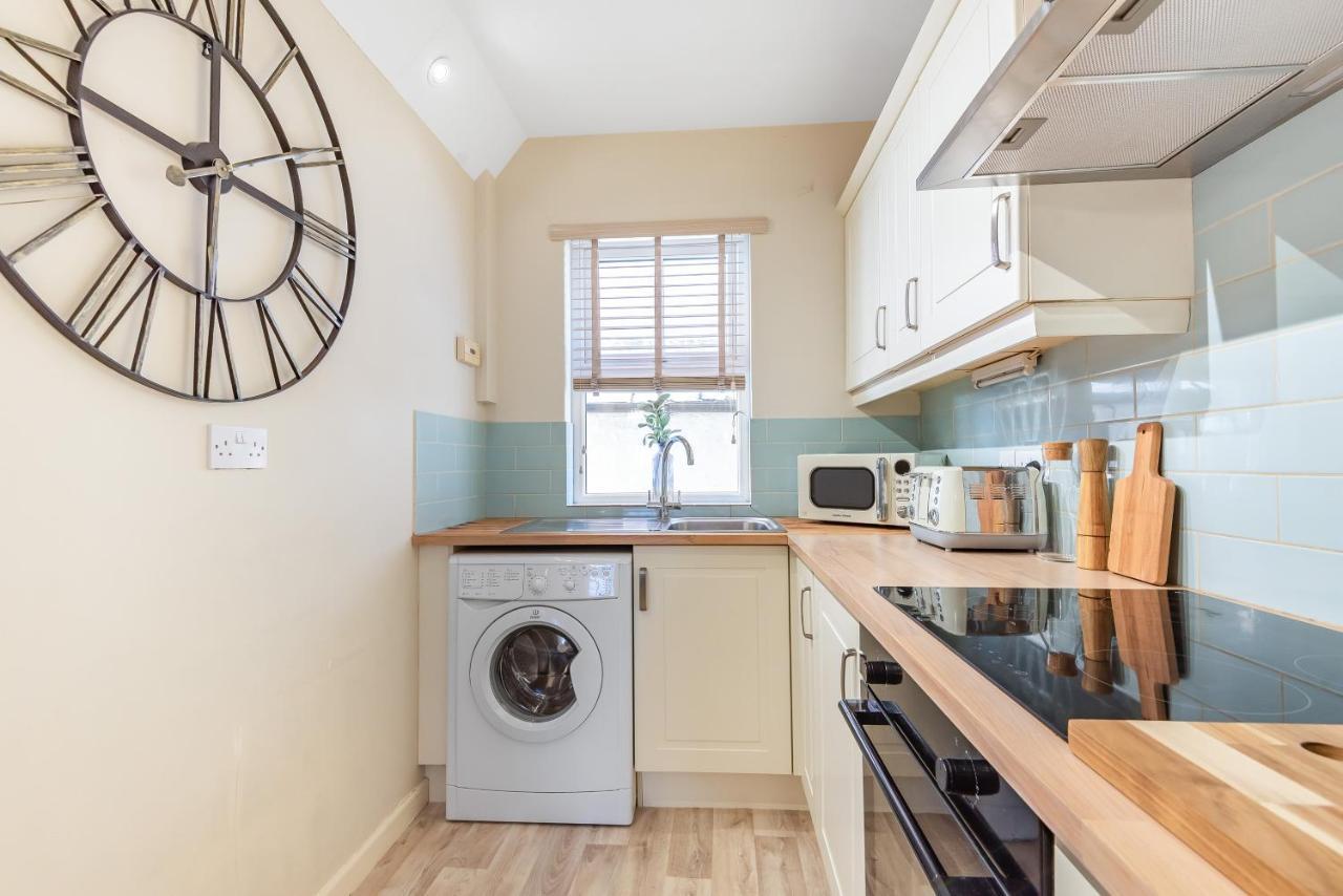 Chester City Centre Cottage, Sleeps 6 With Free Parking Buitenkant foto
