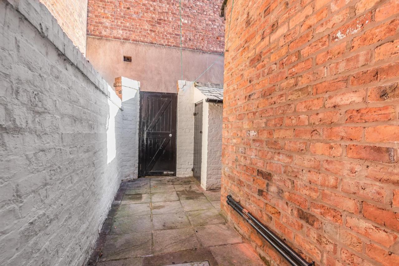 Chester City Centre Cottage, Sleeps 6 With Free Parking Buitenkant foto
